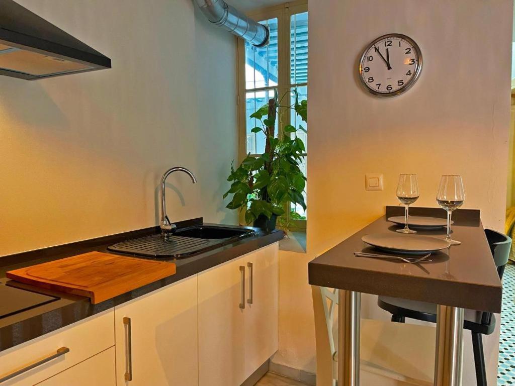 Apartamento Vitoria. Jerez de la Frontera Luaran gambar